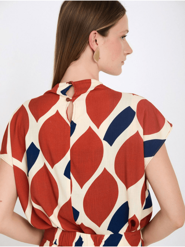 Blusa SKATIE estampado gráfico