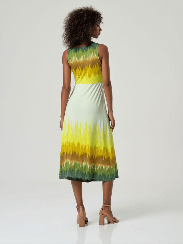 Vestido SURKANA drapeado oliva